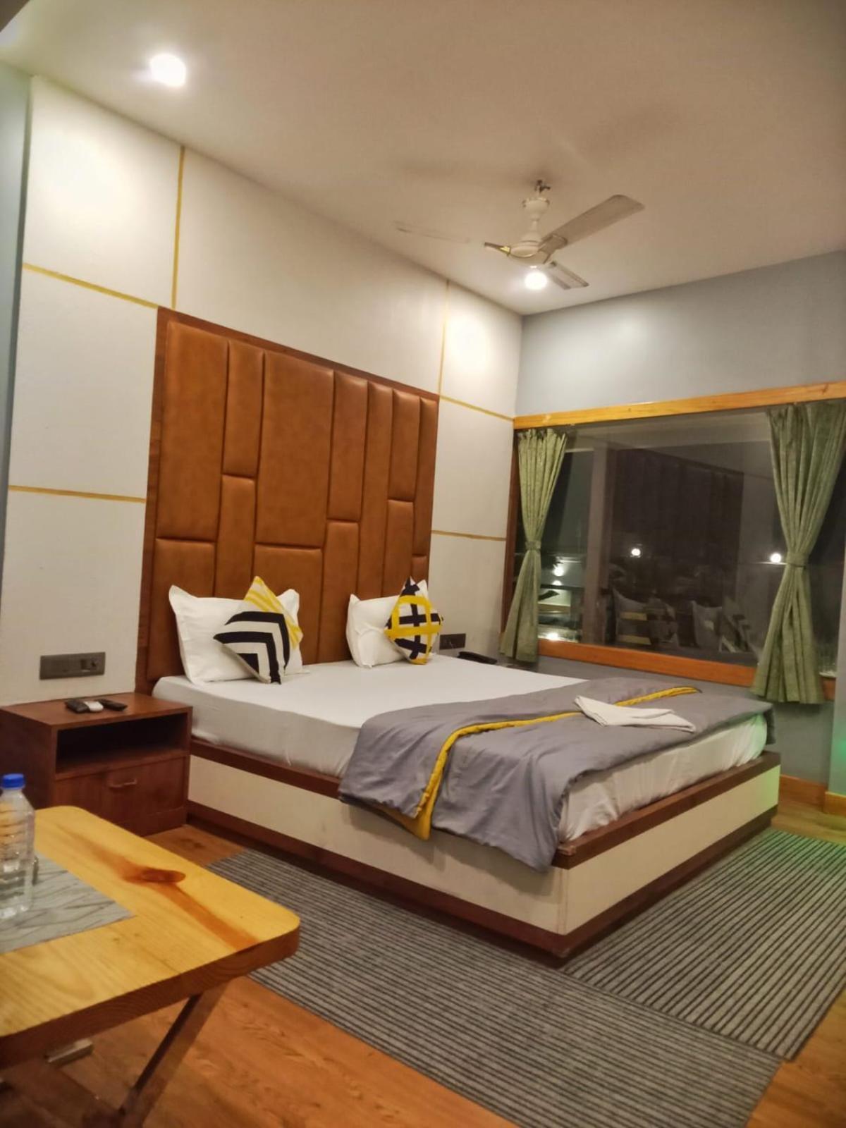 The Promise Hotel And Resort Tajpur Εξωτερικό φωτογραφία